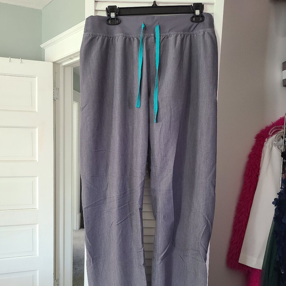 Figs Scrub Pants in Gray with Teal Drawstring